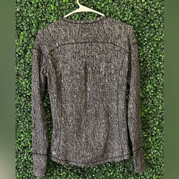Lululemon Outrun Long Sleeve - Picture 8 of 11
